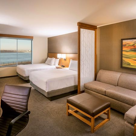 Hyatt Place East Moline/Quad Cities Экстерьер фото