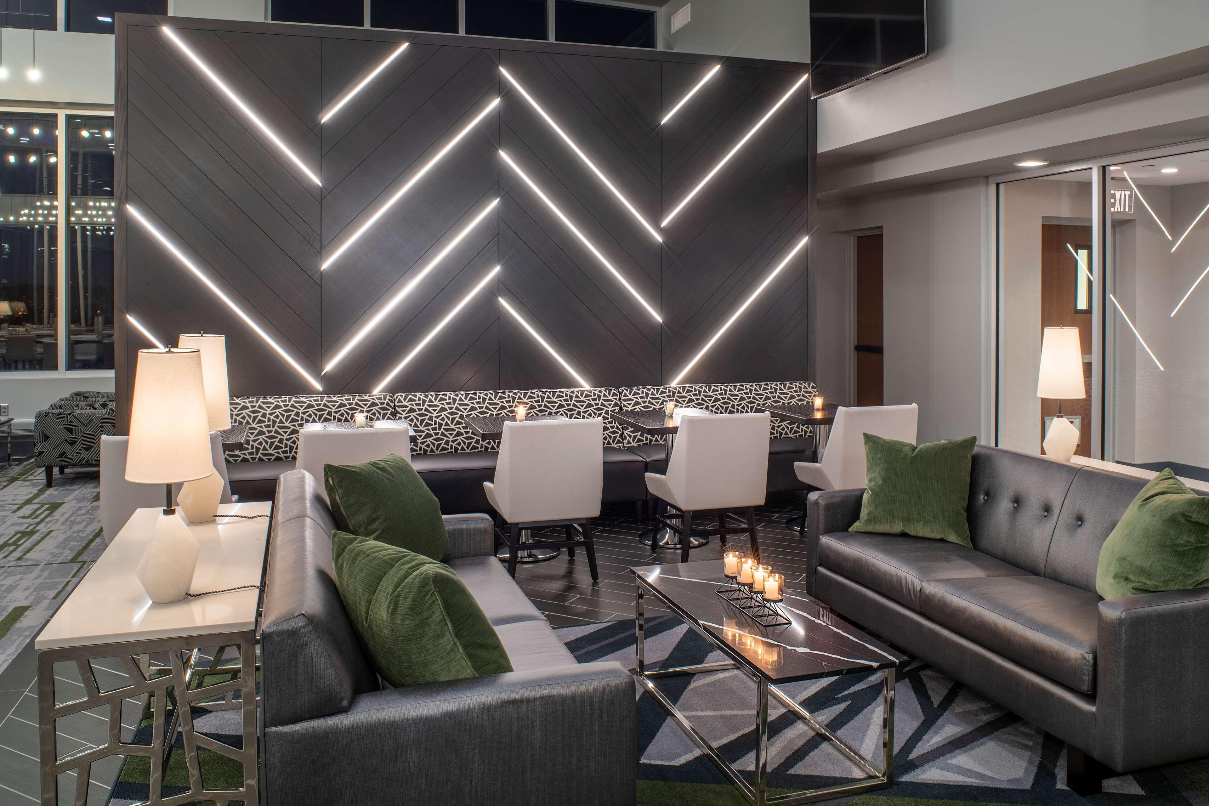 Hyatt Place East Moline/Quad Cities Экстерьер фото