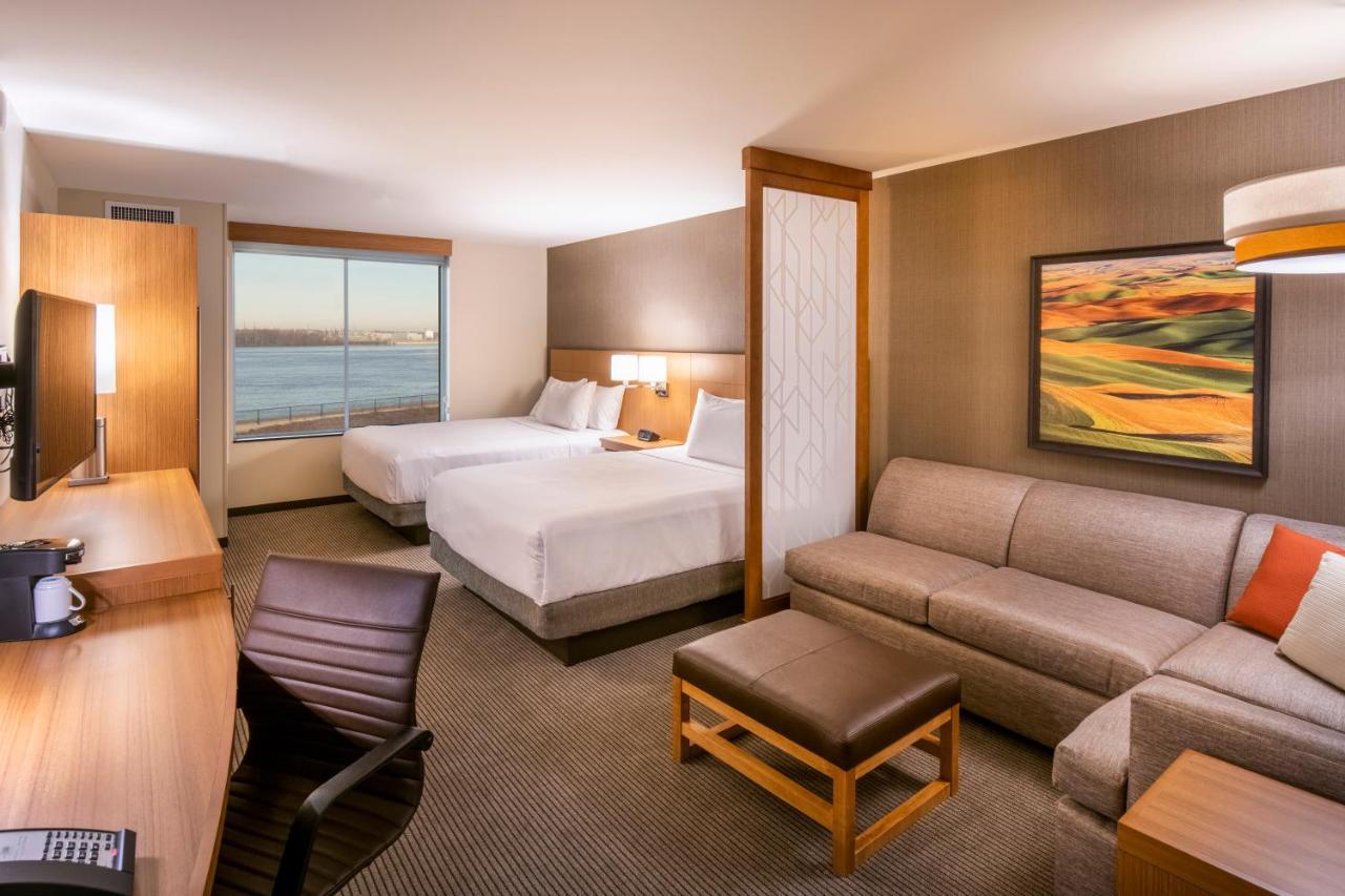 Hyatt Place East Moline/Quad Cities Экстерьер фото